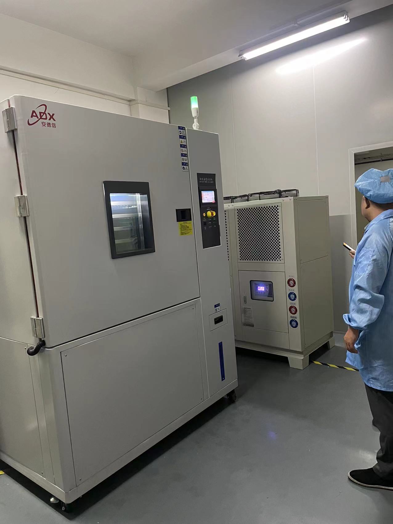 光器件小型溫循箱成功交付，助力光通信行業再升級